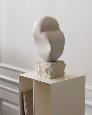 Curved Pedestal