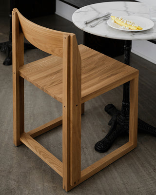 Outline Dining Chair