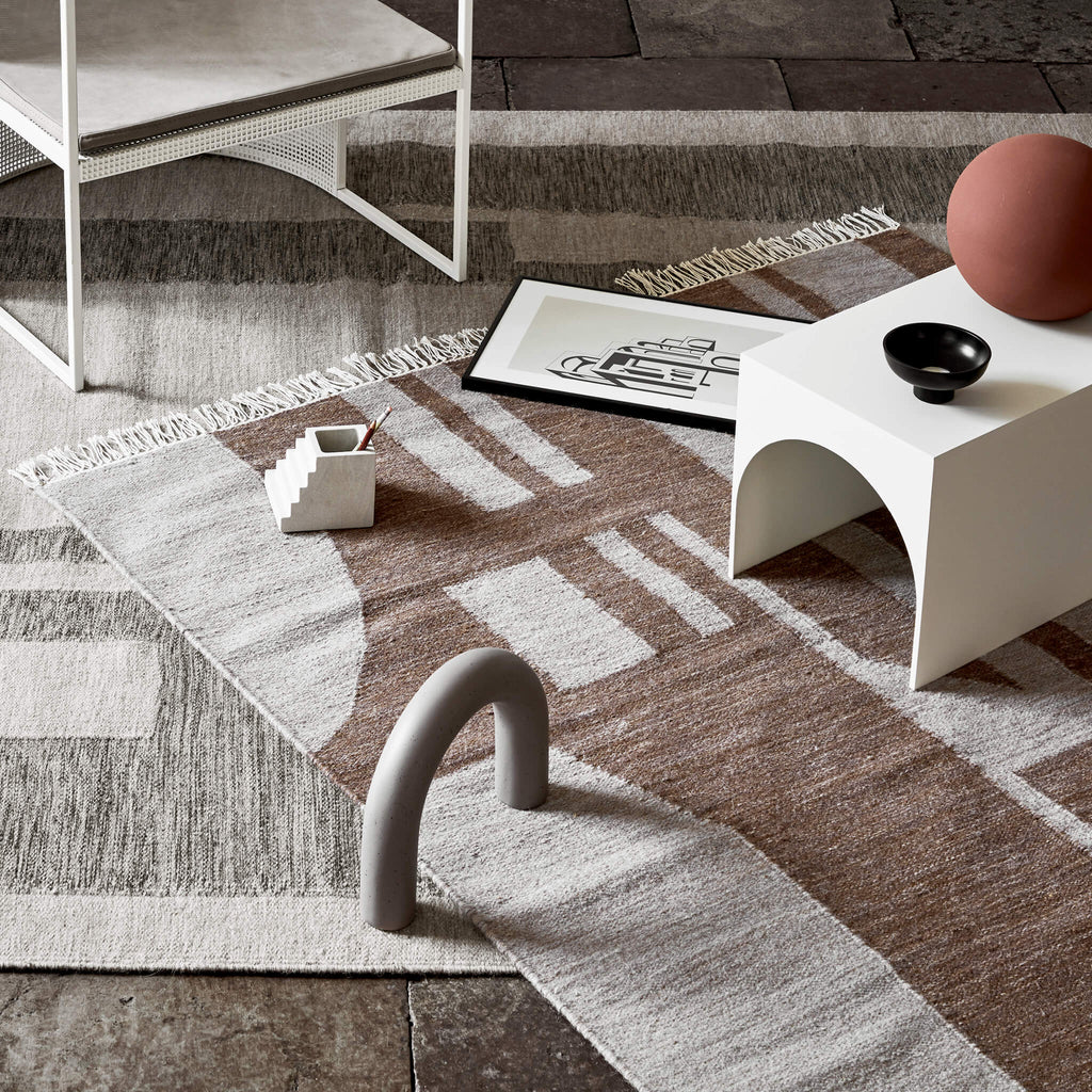 Arch Table I S