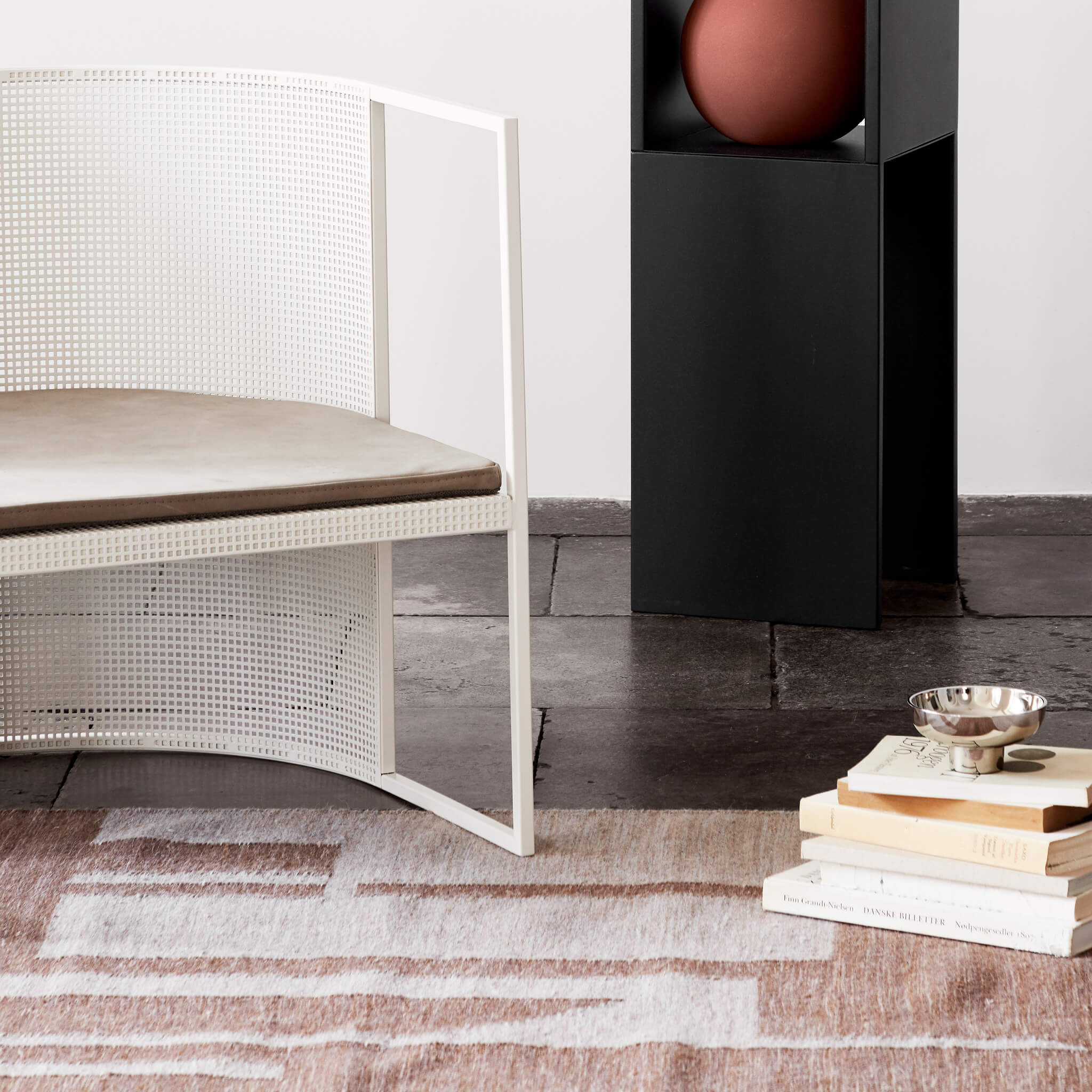 Contemporary Kelim Rug 140 x 200